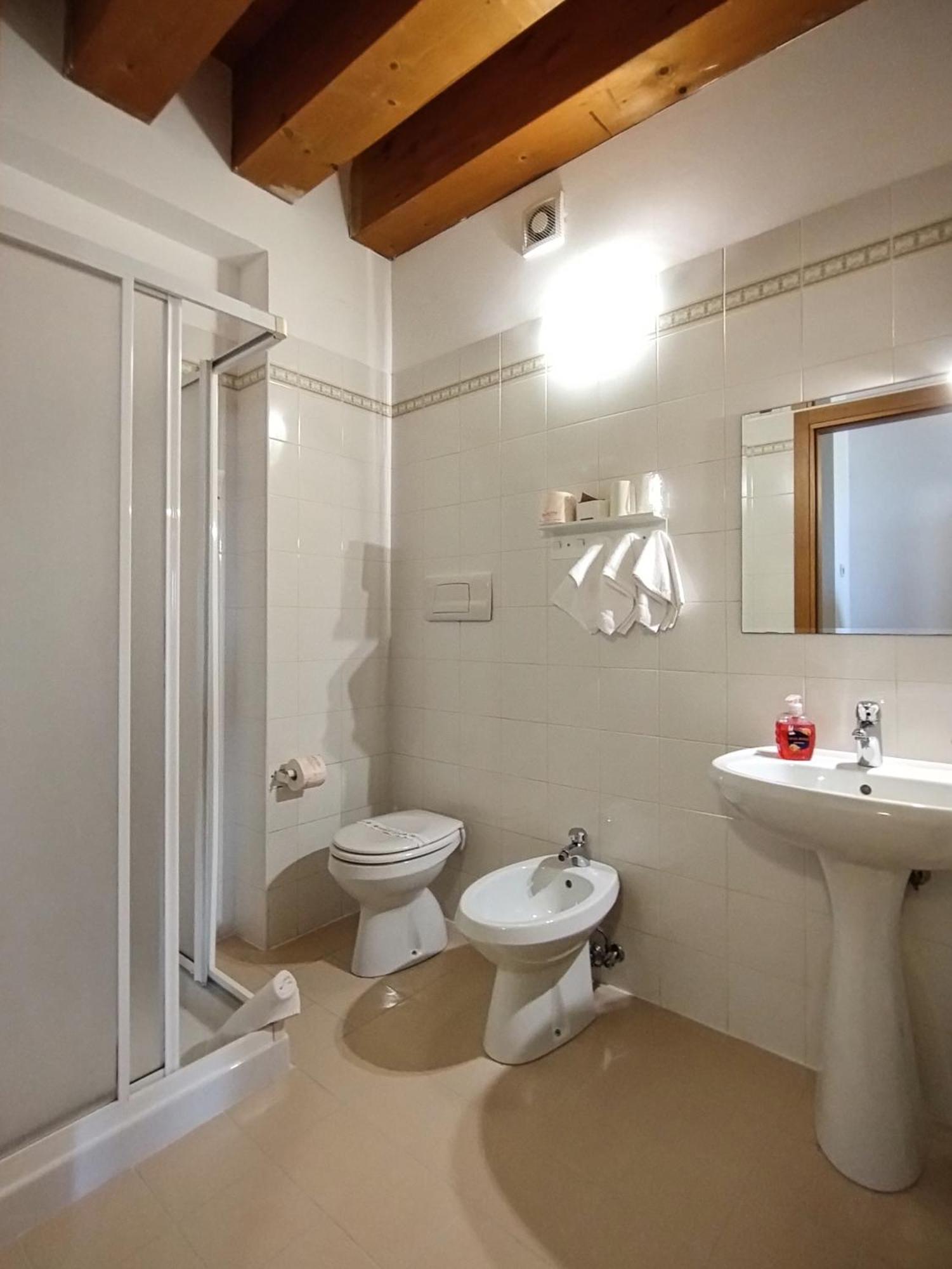 Quadrifoglio Relax Guest House San Dona di Piave Ngoại thất bức ảnh